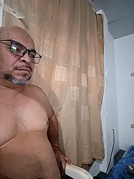 ANTHONYHOTT69 online show from March 6, 2026, 10:27 pm