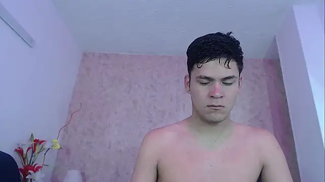 Snapshot of Aaron_Foxxx chatting on October 6, 2025, 2:07 pm Aaron Foxxx online show from October 6, 2025, 2:07 pm