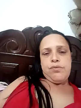 Snapshot of Crisribeiro chatting on October 1, 2025, 1:55 am Crisribeiro online show from October 1, 2025, 1:55 am