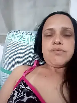 Snapshot of Crisribeiro chatting on November 20, 2025, 2:34 am Crisribeiro online show from November 20, 2025, 2:34 am