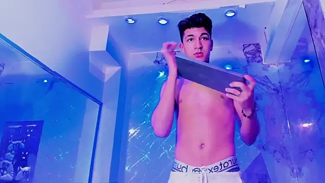 Stiben boy online show from May 17, 2026, 12:05 pm