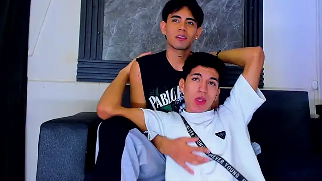 Stiben boy online show from November 15, 2025, 3:32 am