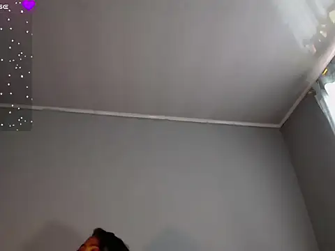 Kayla Sweettlove online show from November 5, 2025, 7:39 pm