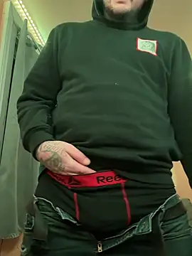 latenightguy online show from April 19, 2026, 6:14 am