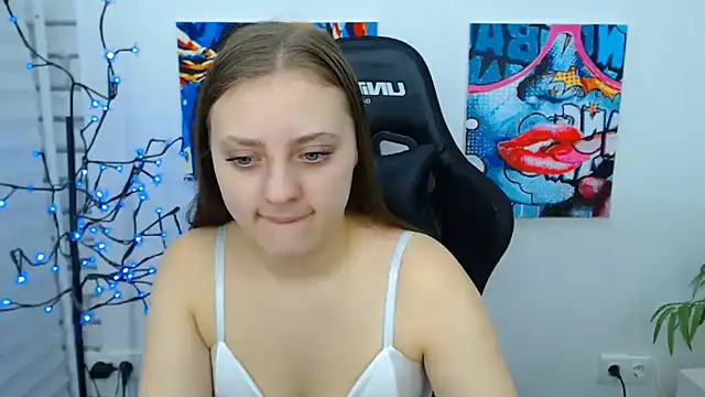 Snapshot of ArinaBelle chatting on November 27, 2025, 12:33 am ArinaBelle online show from November 27, 2025, 12:33 am