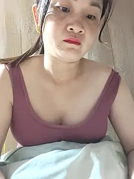 Paul-paul11 online show from November 8, 2025, 6:11 pm