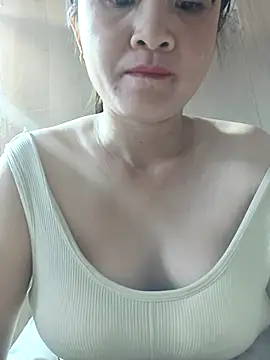 Paul-paul11 online show from October 28, 2025, 11:14 pm