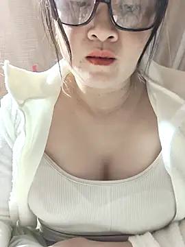 Paul-paul11 online show from December 5, 2025, 2:37 pm