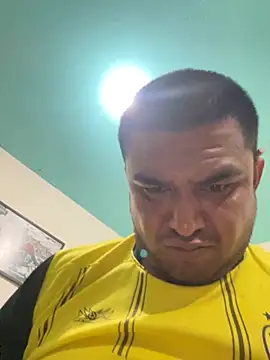 Sk3m veryhot online show from October 2, 2025, 8:07 am