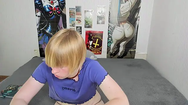 Snapshot of Cattie_w_ chatting on July 16, 2026, 1:13 am Cattie w online show from July 16, 2026, 1:13 am