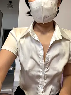 Snapshot of POS001 chatting on November 13, 2025, 5:44 am POS001 online show from November 13, 2025, 5:44 am