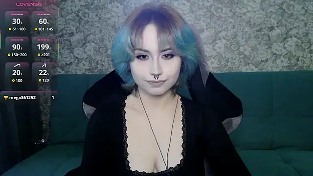 LeisaHopperstad online show from April 20, 2026, 2:18 pm