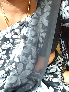 Snapshot of navyasree143 chatting on December 1, 2025, 12:06 pm navyasree143 online show from December 1, 2025, 12:06 pm