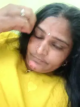 navyasree143 online show from January 8, 2026, 5:24 am