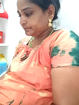 navyasree143 online show from February 5, 2026, 4:30 am