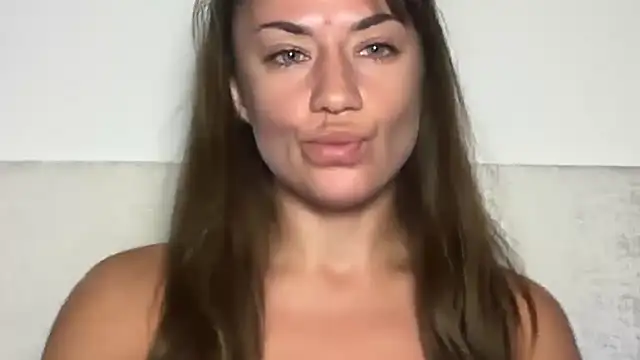 Roriann online show from March 3, 2026, 3:41 pm