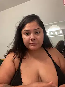 Snapshot of pmonie chatting on October 13, 2025, 4:08 pm pmonie online show from October 13, 2025, 4:08 pm