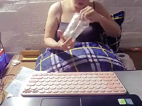 Snapshot of hyhy_99 chatting on October 11, 2025, 7:20 am hyhy 99 online show from October 11, 2025, 7:20 am