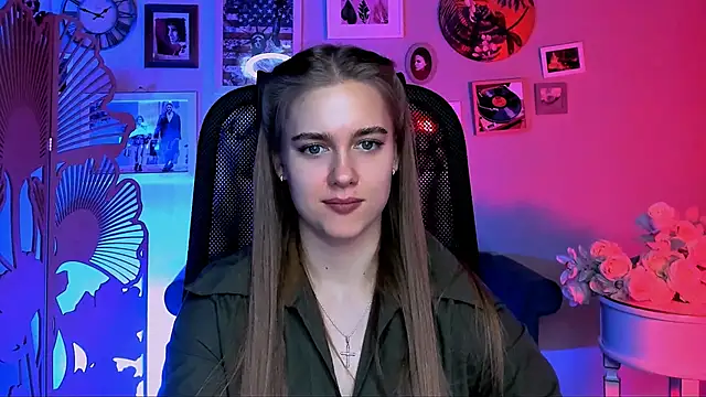 JuneWoods online show from March 31, 2026, 7:32 am