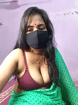 Snapshot of Queen_Shanayaa chatting on October 12, 2025, 11:33 am Queen Shanayaa online show from October 12, 2025, 11:33 am