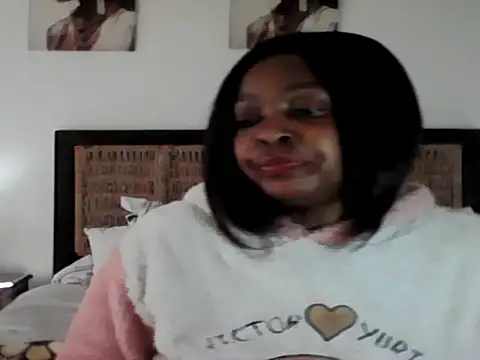 Snapshot of Blacksashaxx chatting on June 7, 2026, 10:53 am Blacksashaxx online show from June 7, 2026, 10:53 am