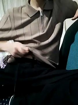 herkes26 online show from November 3, 2025, 2:42 pm