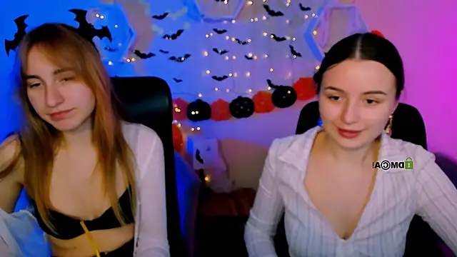 leslie bird online show from October 30, 2025, 11:19 am