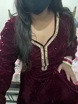 prernasingh2025 online show from December 17, 2025, 7:24 am