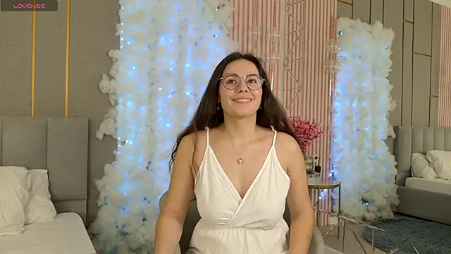 GabiBatista online show from October 15, 2025, 5:06 am