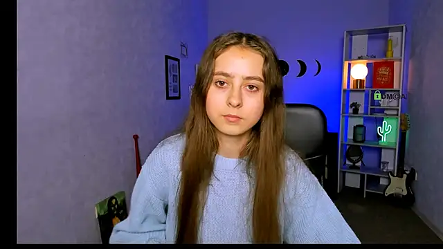 Snapshot of rebecca_smile chatting on November 18, 2025, 2:20 pm rebecca smile online show from November 18, 2025, 2:20 pm