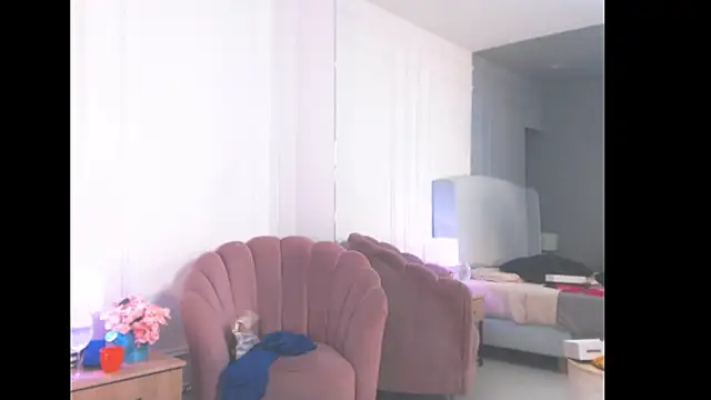 ChantalGarner online show from March 26, 2026, 1:53 pm