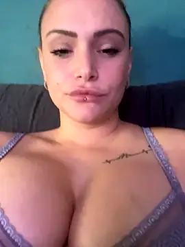 Stellaspice online show from October 21, 2025, 8:47 am