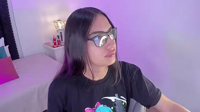 Snapshot of cherrylady_02 chatting on October 25, 2025, 1:01 pm cherrylady 02 online show from October 25, 2025, 1:01 pm