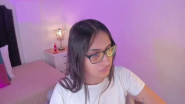 Snapshot of cherrylady_02 chatting on October 26, 2025, 12:49 pm cherrylady 02 online show from October 26, 2025, 12:49 pm