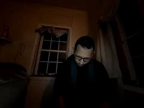 ThrowedWorldWide online show from December 18, 2025, 11:36 am