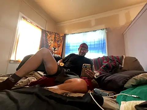 ThrowedWorldWide online show from January 10, 2026, 3:51 pm