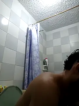 Snapshot of kingbickcockDn chatting on December 15, 2025, 3:23 am kingbickcockDn online show from December 15, 2025, 3:23 am