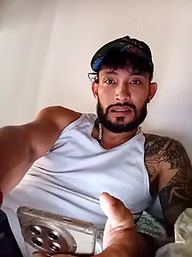 Snapshot of kingbickcockDn chatting on November 26, 2025, 2:50 pm kingbickcockDn online show from November 26, 2025, 2:50 pm