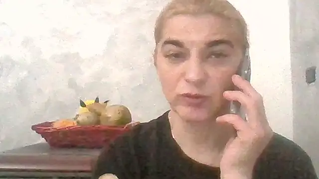 Snapshot of GoldenAngelMilf chatting on April 21, 2026, 7:53 pm GoldenAngelMilf online show from April 21, 2026, 7:53 pm