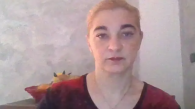 Snapshot of GoldenAngelMilf chatting on April 21, 2026, 6:31 am GoldenAngelMilf online show from April 21, 2026, 6:31 am