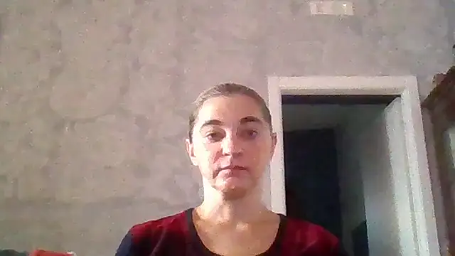 Snapshot of GoldenAngelMilf chatting on October 31, 2025, 8:00 am GoldenAngelMilf online show from October 31, 2025, 8:00 am