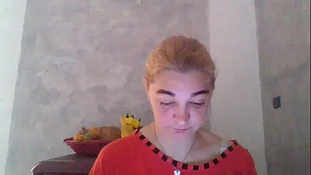 Snapshot of GoldenAngelMilf chatting on May 12, 2026, 6:43 am GoldenAngelMilf online show from May 12, 2026, 6:43 am