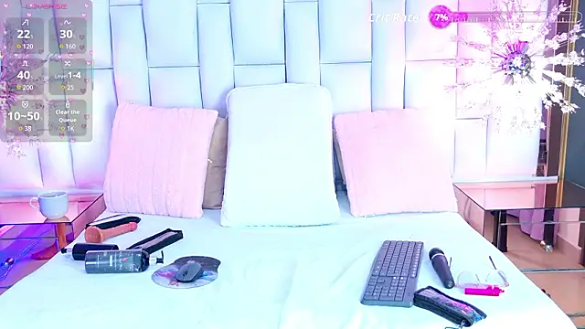 LiaTeylor online show from February 6, 2026, 7:21 pm