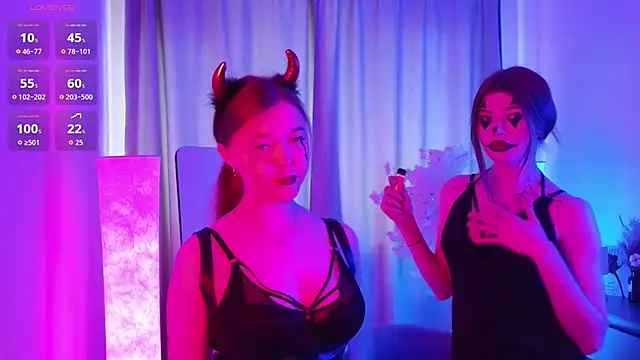 Snapshot of TwixieGuo chatting on October 31, 2025, 10:56 am TwixieGuo online show from October 31, 2025, 10:56 am