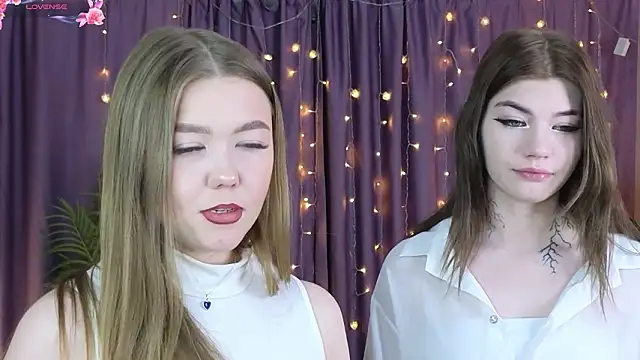 Snapshot of TwixieGuo chatting on February 13, 2026, 4:23 am TwixieGuo online show from February 13, 2026, 4:23 am