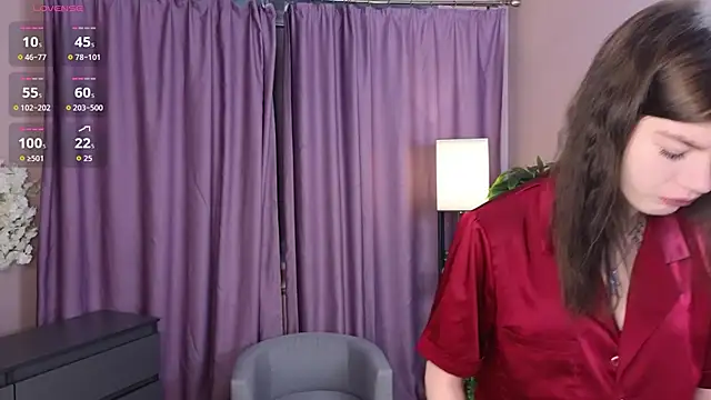 Snapshot of TwixieGuo chatting on December 17, 2025, 10:20 am TwixieGuo online show from December 17, 2025, 10:20 am