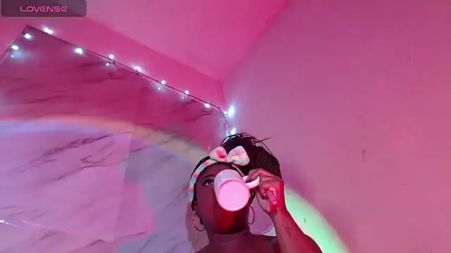 GraceMaceeyx2 online show from November 12, 2025, 11:58 am