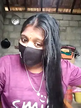 Snapshot of Tamil_Hot_Sandy chatting on November 18, 2025, 11:24 am Tamil Hot Sandy online show from November 18, 2025, 11:24 am