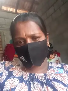 Snapshot of Tamil_Hot_Sandy chatting on November 9, 2025, 7:45 am Tamil Hot Sandy online show from November 9, 2025, 7:45 am