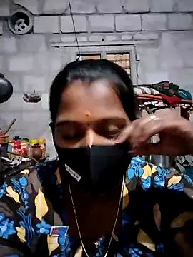 Snapshot of Tamil_Hot_Sandy chatting on November 30, 2025, 5:36 pm Tamil Hot Sandy online show from November 30, 2025, 5:36 pm